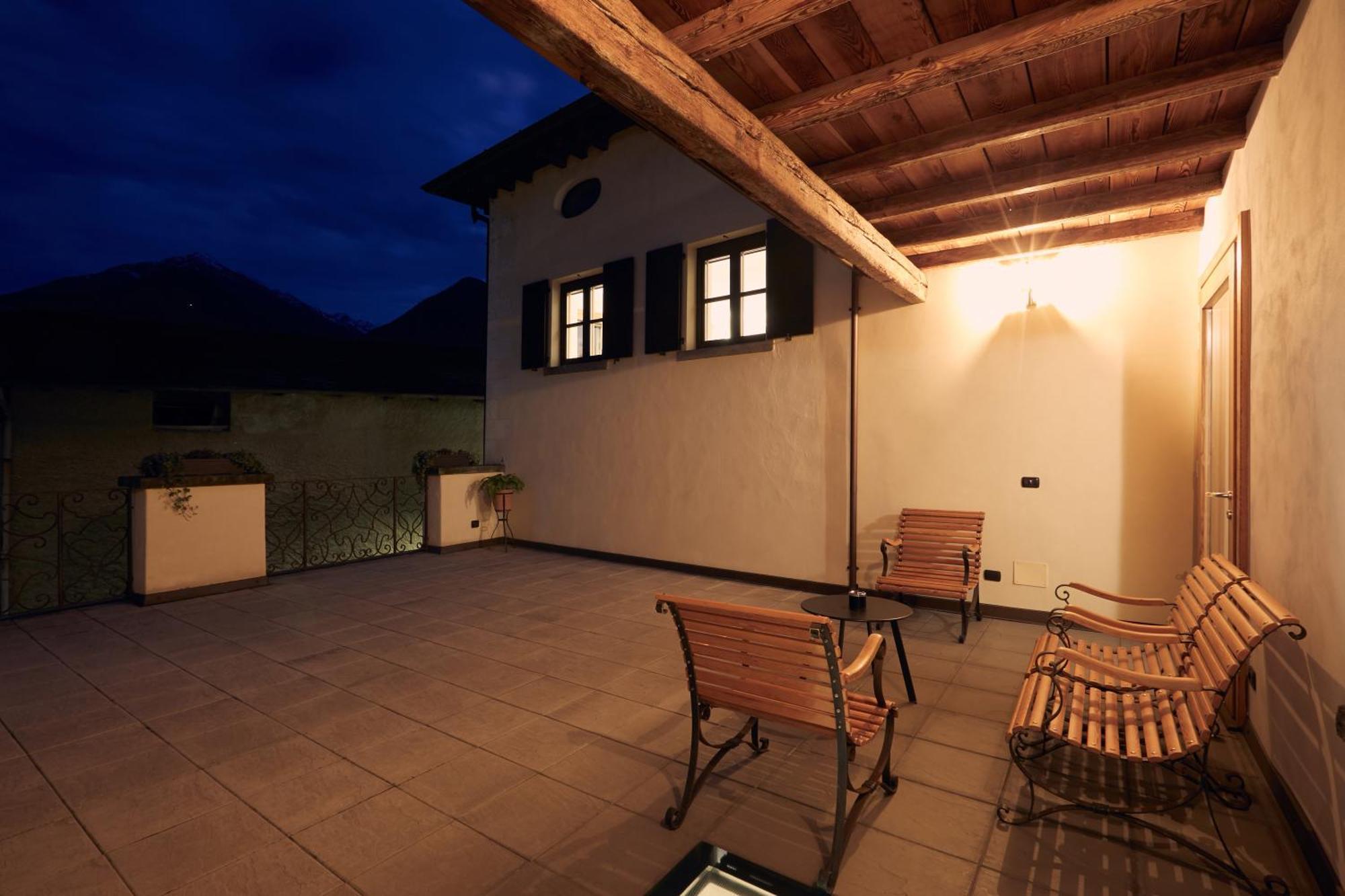Bed and Breakfast Le Corti Dei Sassi Berbenno di Valtellina Exteriér fotografie