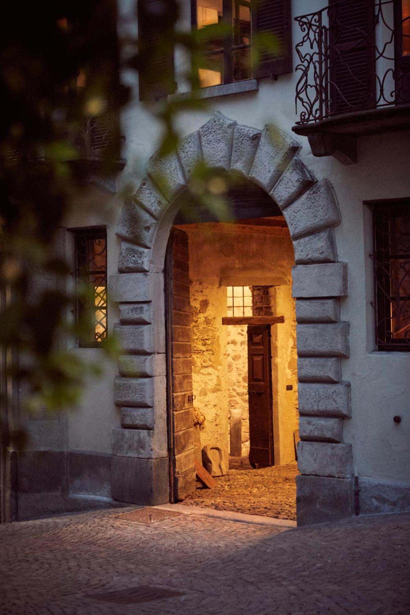 Bed and Breakfast Le Corti Dei Sassi Berbenno di Valtellina Exteriér fotografie